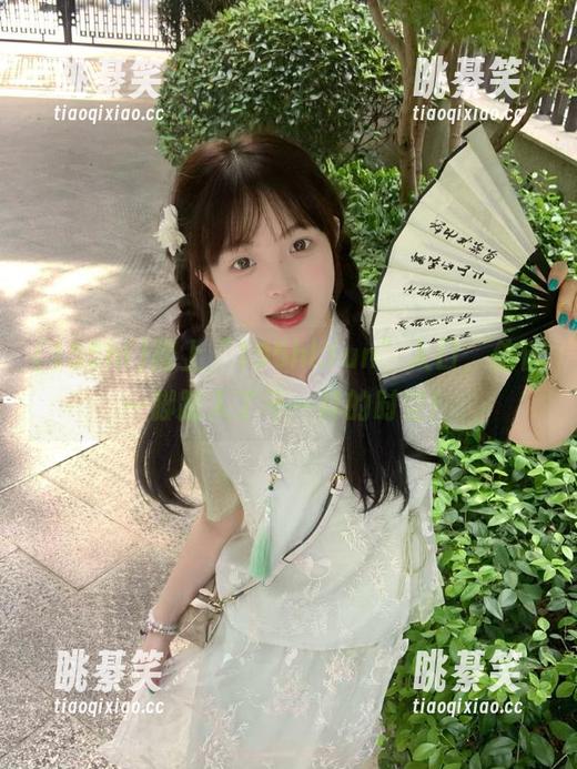 踏上“155hl.fun”入口，仿佛一脚踏入了不一样的时空！