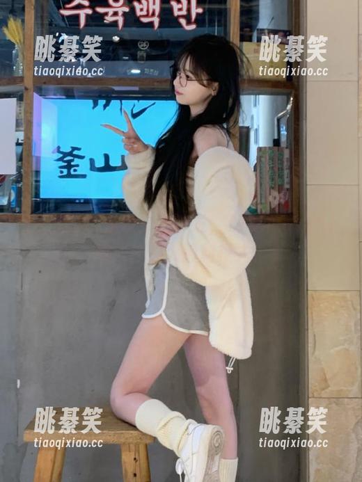 从饭桌到沙发，17吃瓜app让你一秒进入爆料模式！