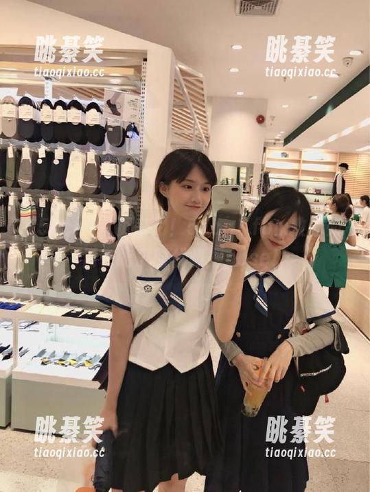 首页来了！51cg1.fom教你如何在吃瓜时优雅摆pose！