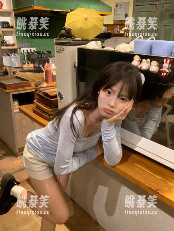疯狂八卦，51吃瓜首页今天带来不可思议的瓜，入口网址不离手哦！