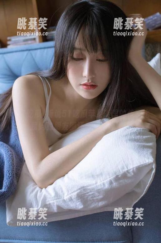听说51吃瓜苹果版里的传言比我妈的朋友圈还要‘劲爆’！