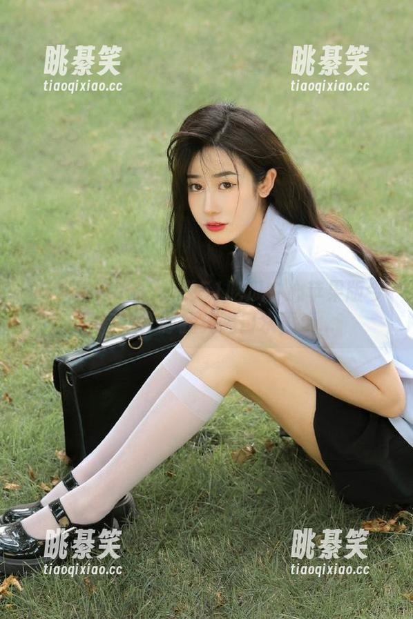 听说51吃瓜中心苹果版今日有瓜？等我先喝口水再看...