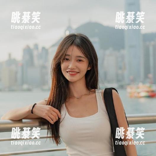 51吃瓜网今日神预言：ios里藏的瓜，背影好迷！