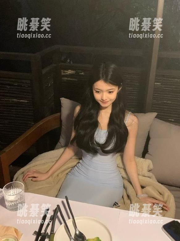 对于‘52吃瓜’，你我之间的八卦线路依然是一场心灵的较量。