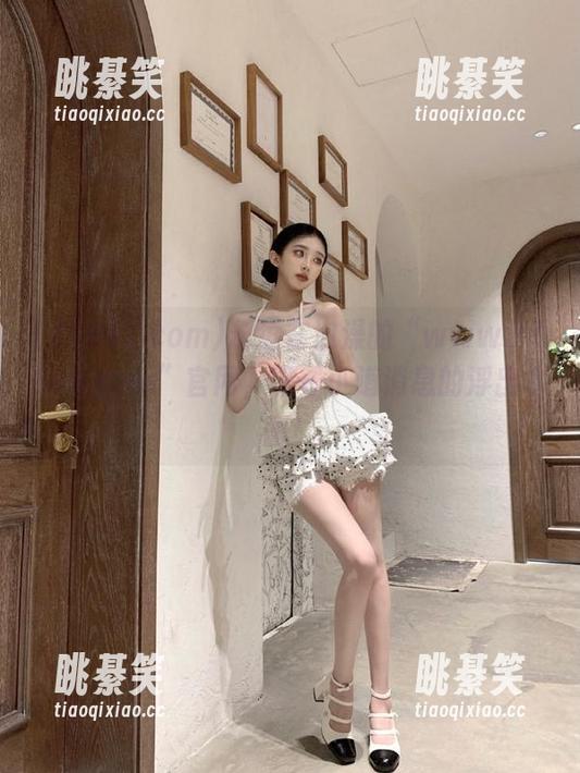 永远在泡澡的“www.718sx.com”官网，等着小道消息的浮出水面！