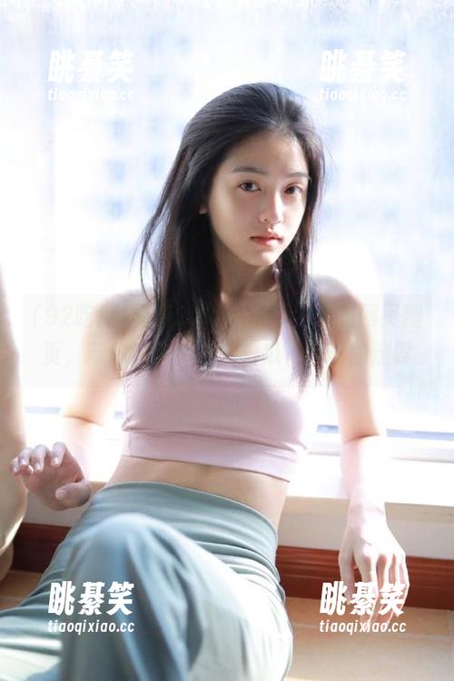 畅游92吃瓜首页，你的网页翻页，带你进入另一个“瓜”世界的迷雾