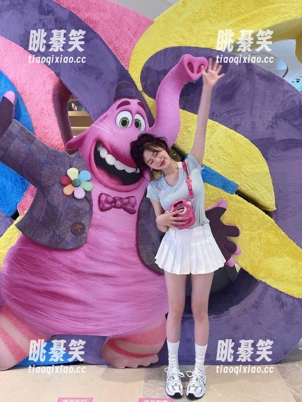92吃瓜网页被永久点赞的理由，原来是个神奇的吃五光！