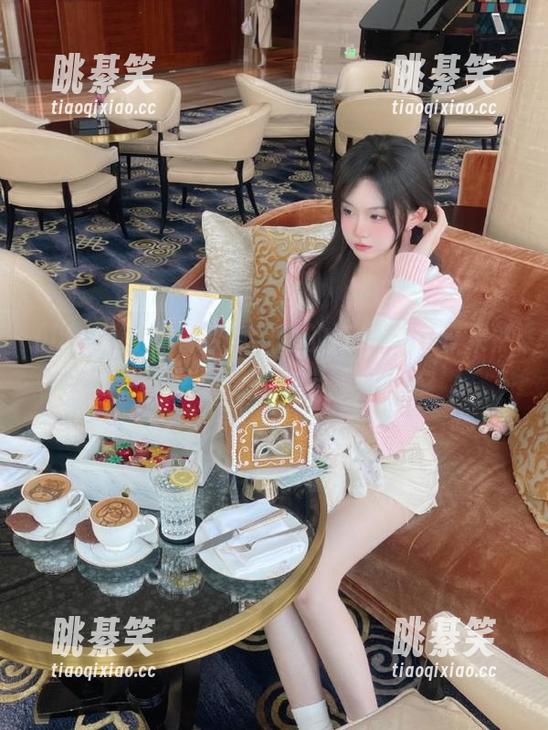 首页一秒钟出奇的选择，hlw果然是个意外的宝藏！