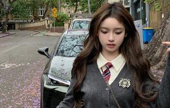 hlw苹果版，瓜田里的白马王子竟然是个普通人？