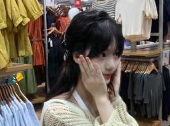 有点魔性！“今日吃瓜网51”更新，真正的瓜田李下来了。