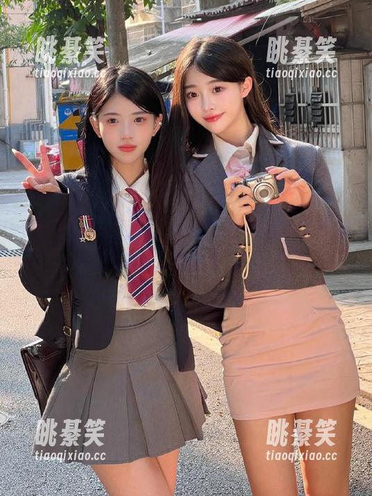 吃瓜tv，你的地址就像撞了狗屎运，真的是...