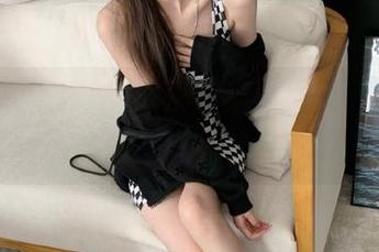 茶余饭后，别忘了来吃瓜免费网站查一查超神的资源哦！