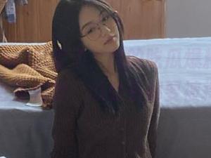 厉害了，我的吃瓜爆料app，加班也要追踪，瓜肚子都要被掏空！