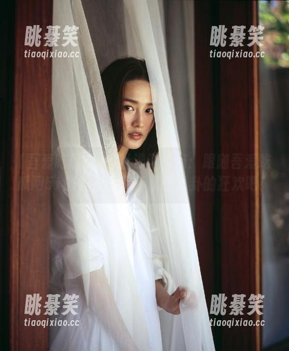 网址漫游指南：跟随吾爱吃瓜网51的脚步，尽情享受八卦的狂欢吧！