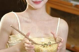 2025年会不会有新的泡面风潮？我要吃瓜发布里告诉你！