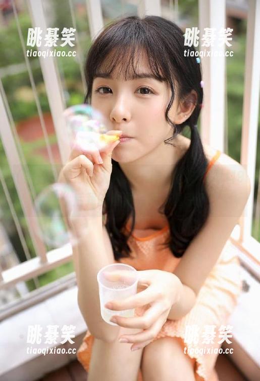 像陷入迷雾一样，登陆“黑料91”后我的世界变得…复杂？
