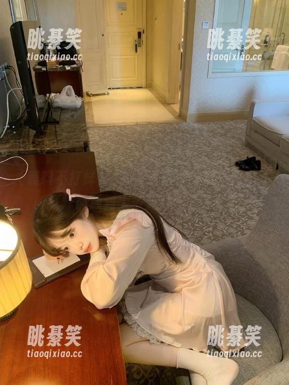快来观看这期吃瓜，黑料不打烊照顾到太多无辜路人了吧？