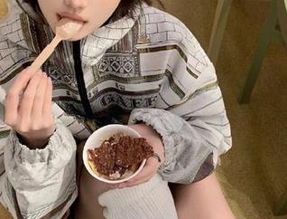 黑料不打烊走了？网页小改名，真是让人意外呀！