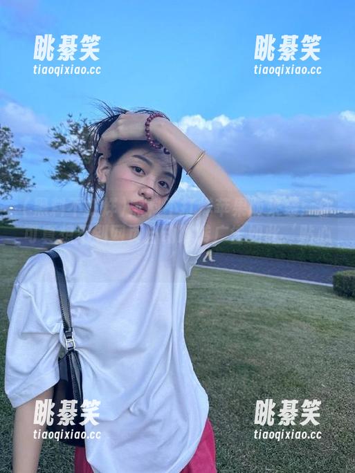 黑料不打烊苹果版来袭：你可真想不到网页自动跳转广告如此‘贴心’