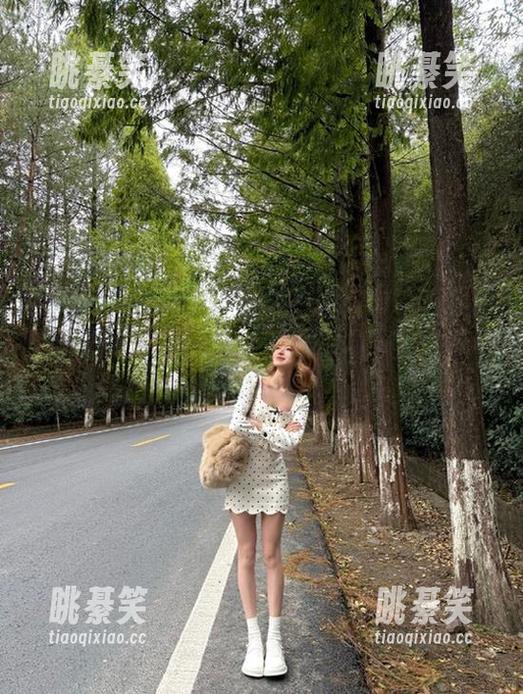 今日‘黑料不打烊17,万里长征’最新发货：传送门背后的谜团让人忍不住想猜！