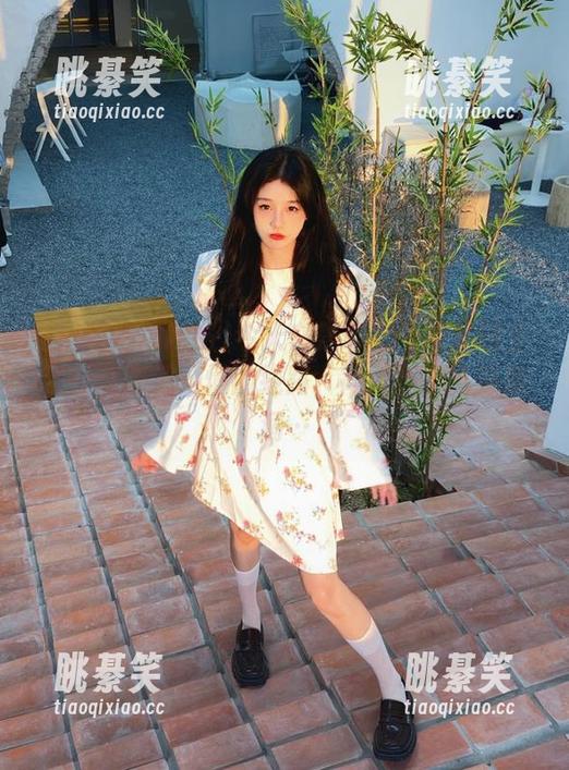 今天在黑料吃瓜网站碰上了一条晦涩难懂的线路，简直是个八卦黑洞…