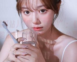 “黑料爆料站”：看小编如何深陷瓜田，让人心跳加速的网站！