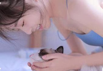 打开黑料网入口，看在线小伙伴们如何诠释‘瓜’的深度和广度！