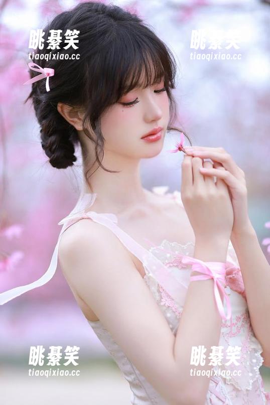 听说苹果版的黑料网里又出了新瓜，快来一起八卦一下吧！