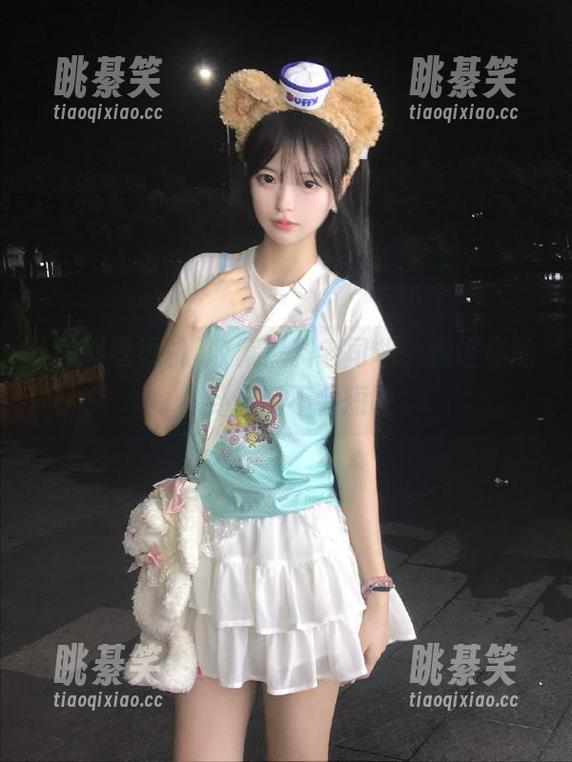 收藏黑料老司机，保证你的八卦饲料不会短缺