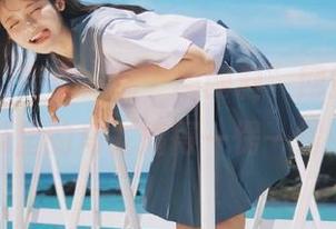 简单一刷“黑网料”网站，我被瓜里的乌龙搞得一愣一愣…